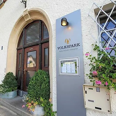 Volkspark 3*