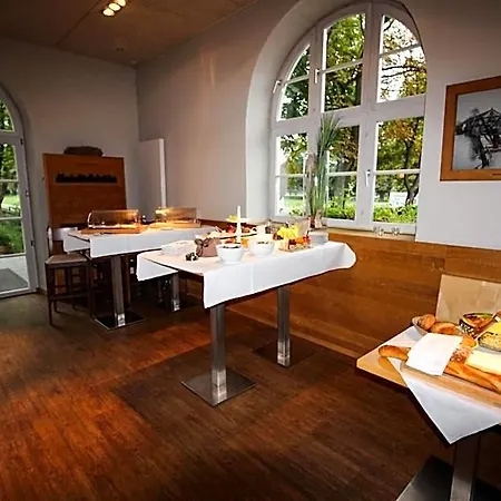 Hotell Volkspark